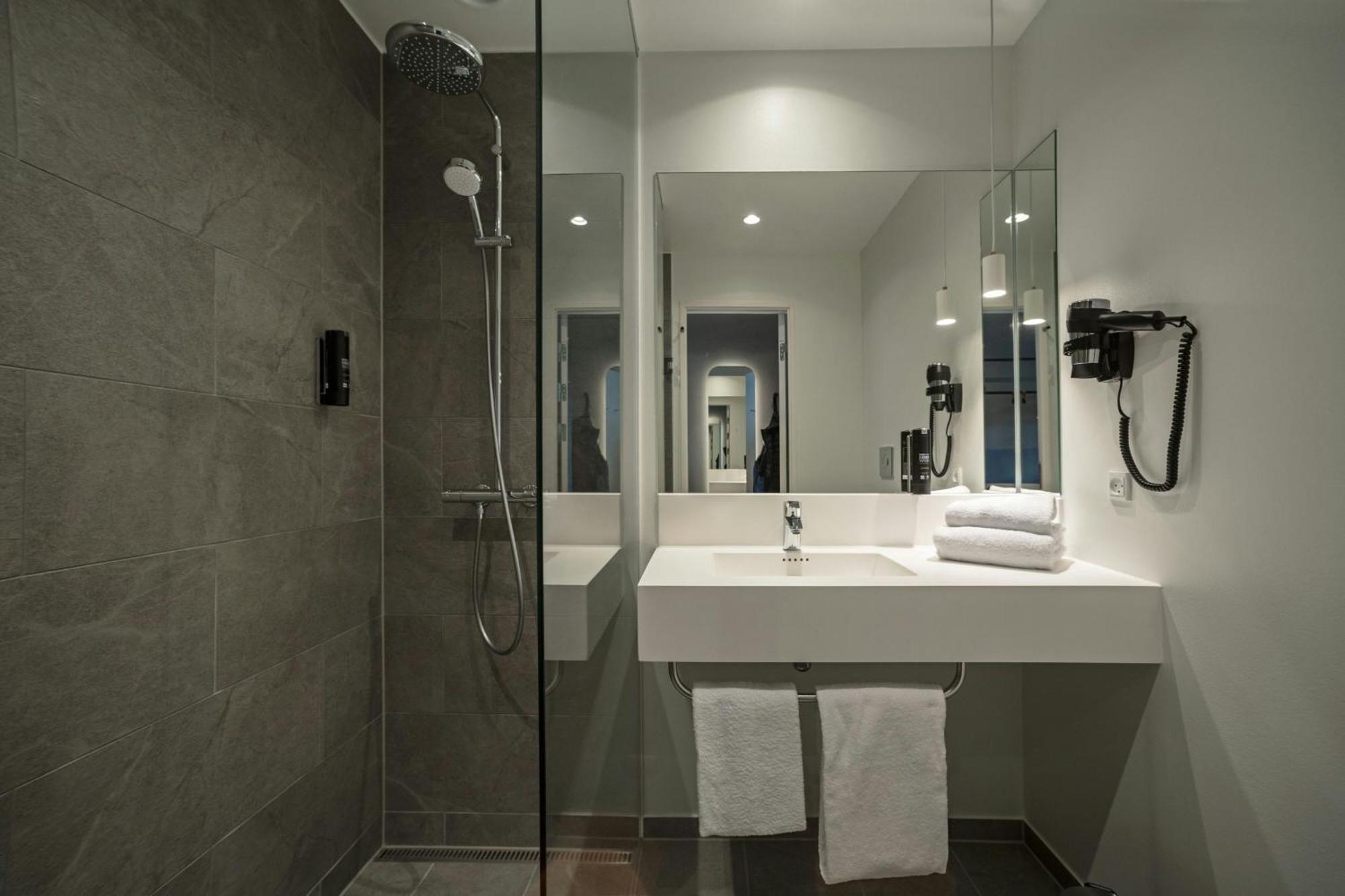 Four Points Flex By Sheraton Хорсенс Экстерьер фото